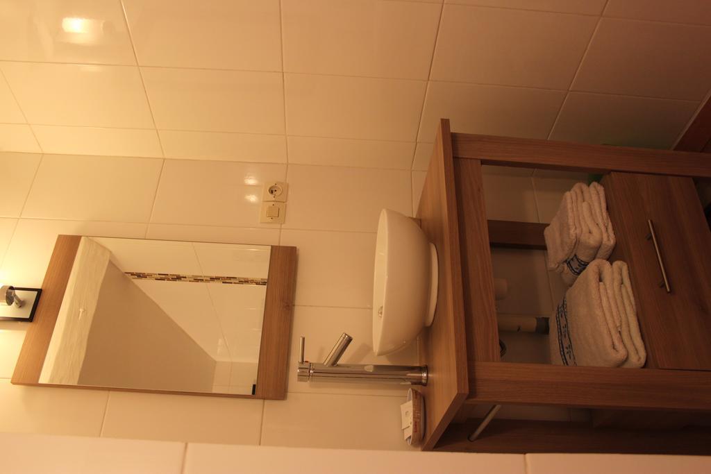 Relais De La Riniere Bed & Breakfast Le Landreau Екстериор снимка