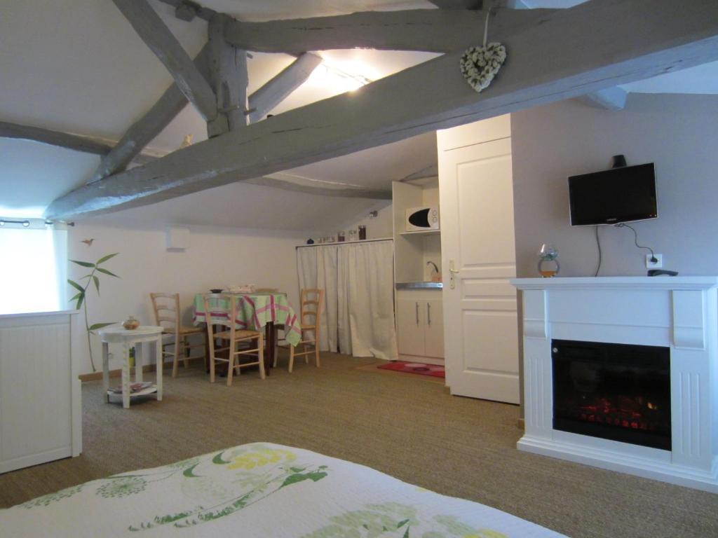 Relais De La Riniere Bed & Breakfast Le Landreau Екстериор снимка